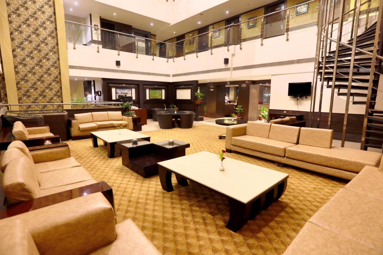 Hotel Pitrashish Pride Igi Intl Airport Delhi 외부 사진