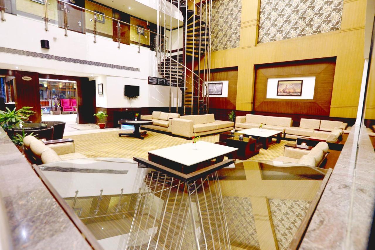 Hotel Pitrashish Pride Igi Intl Airport Delhi 외부 사진