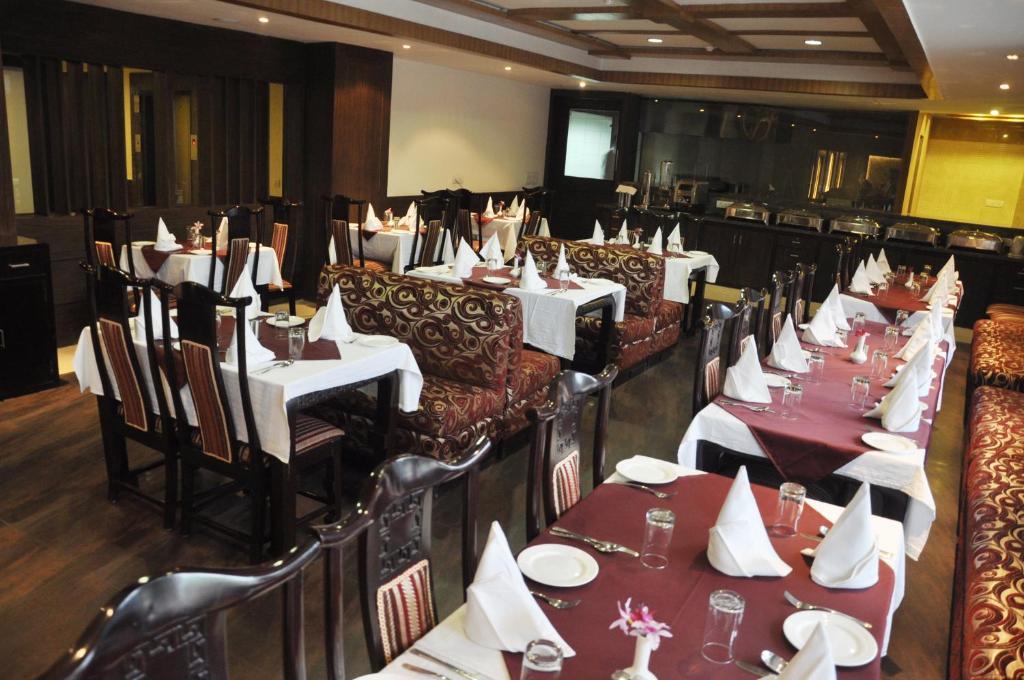 Hotel Pitrashish Pride Igi Intl Airport Delhi 외부 사진